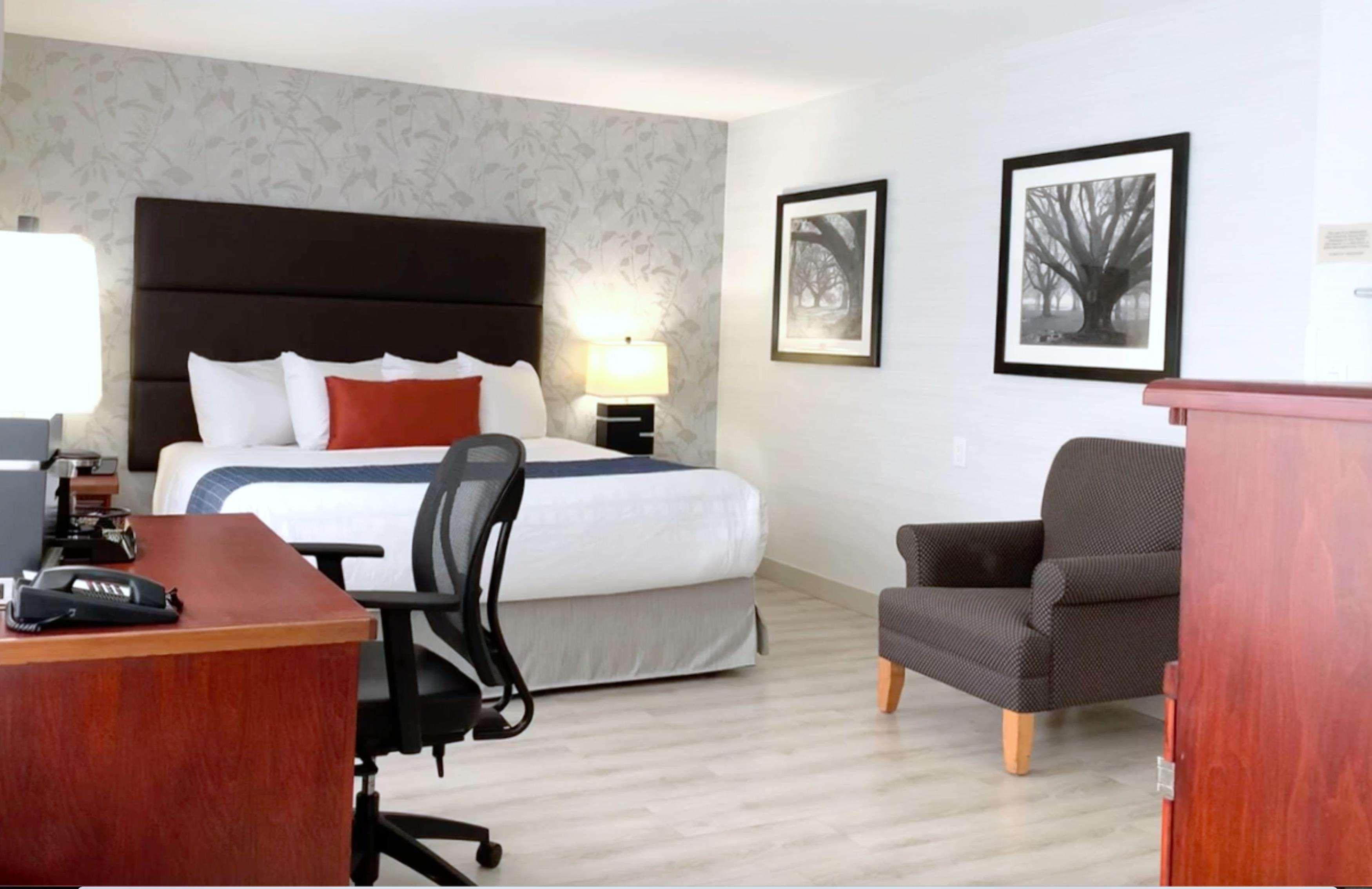 Best Western Plus Regency Inn And Conference Centre Abbotsford Exteriér fotografie