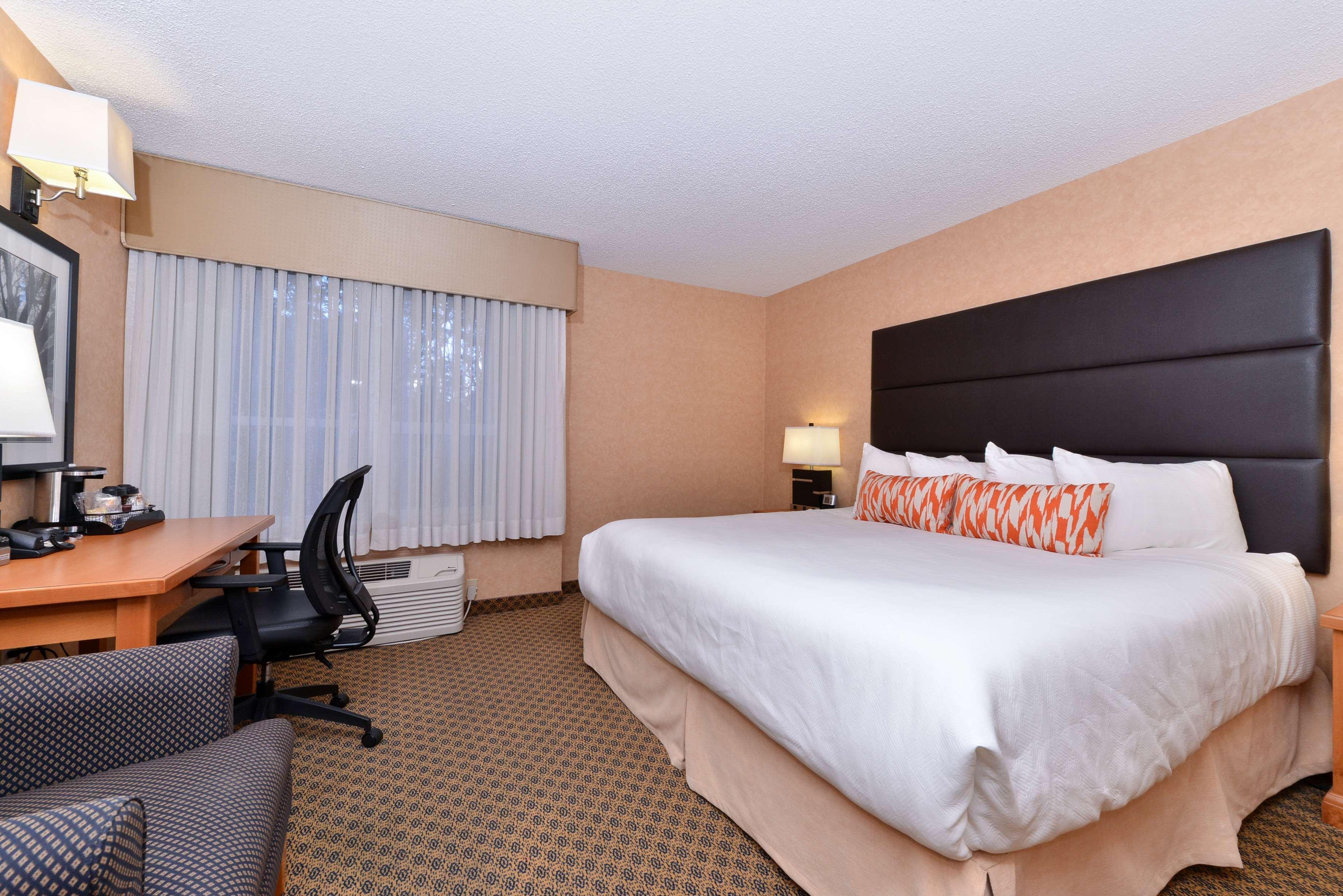 Best Western Plus Regency Inn And Conference Centre Abbotsford Exteriér fotografie