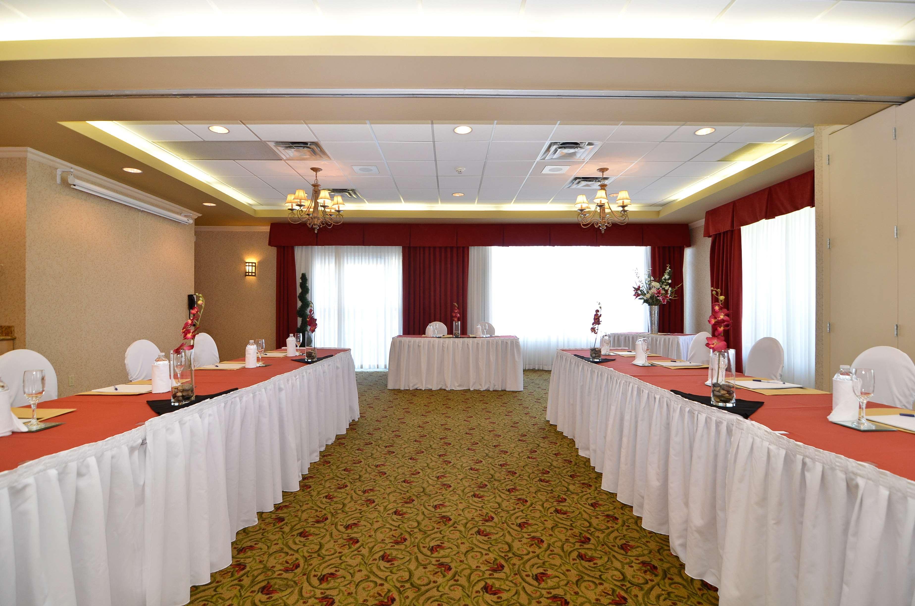 Best Western Plus Regency Inn And Conference Centre Abbotsford Exteriér fotografie