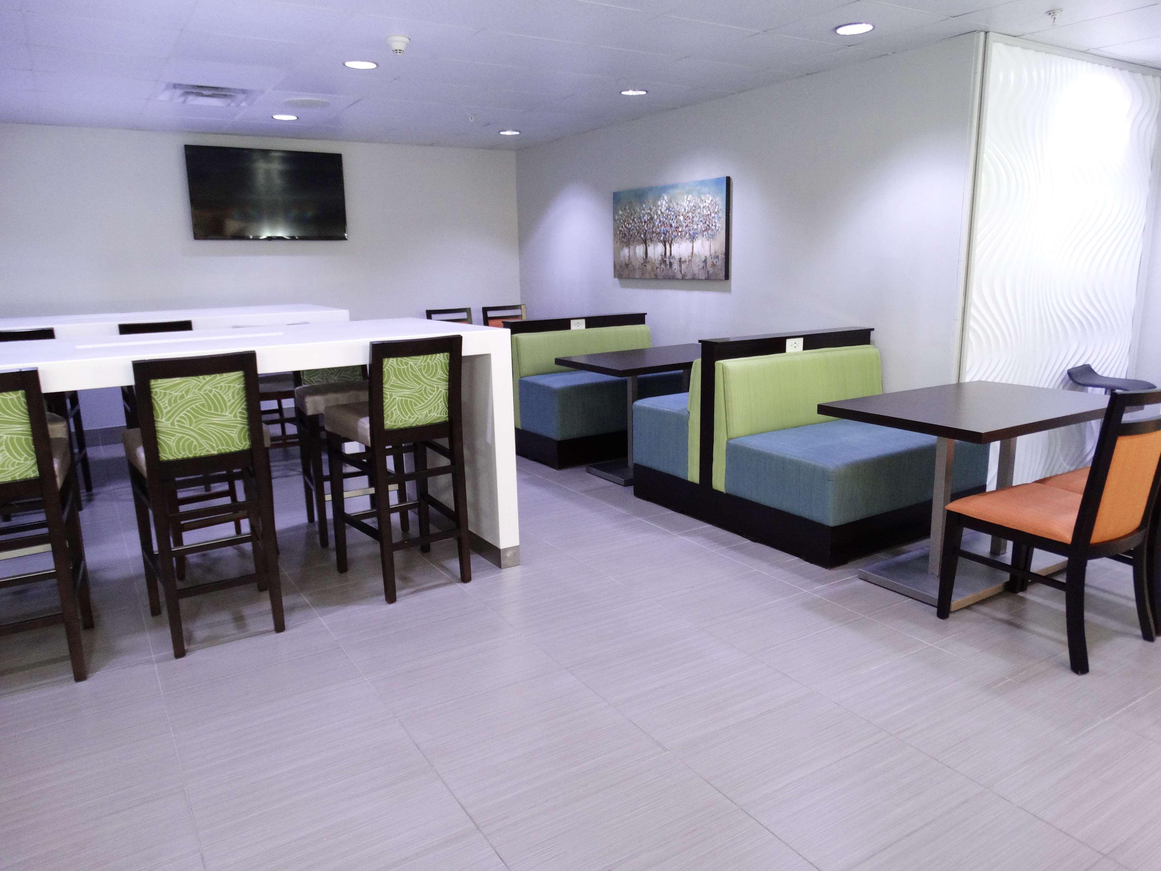 Best Western Plus Regency Inn And Conference Centre Abbotsford Exteriér fotografie