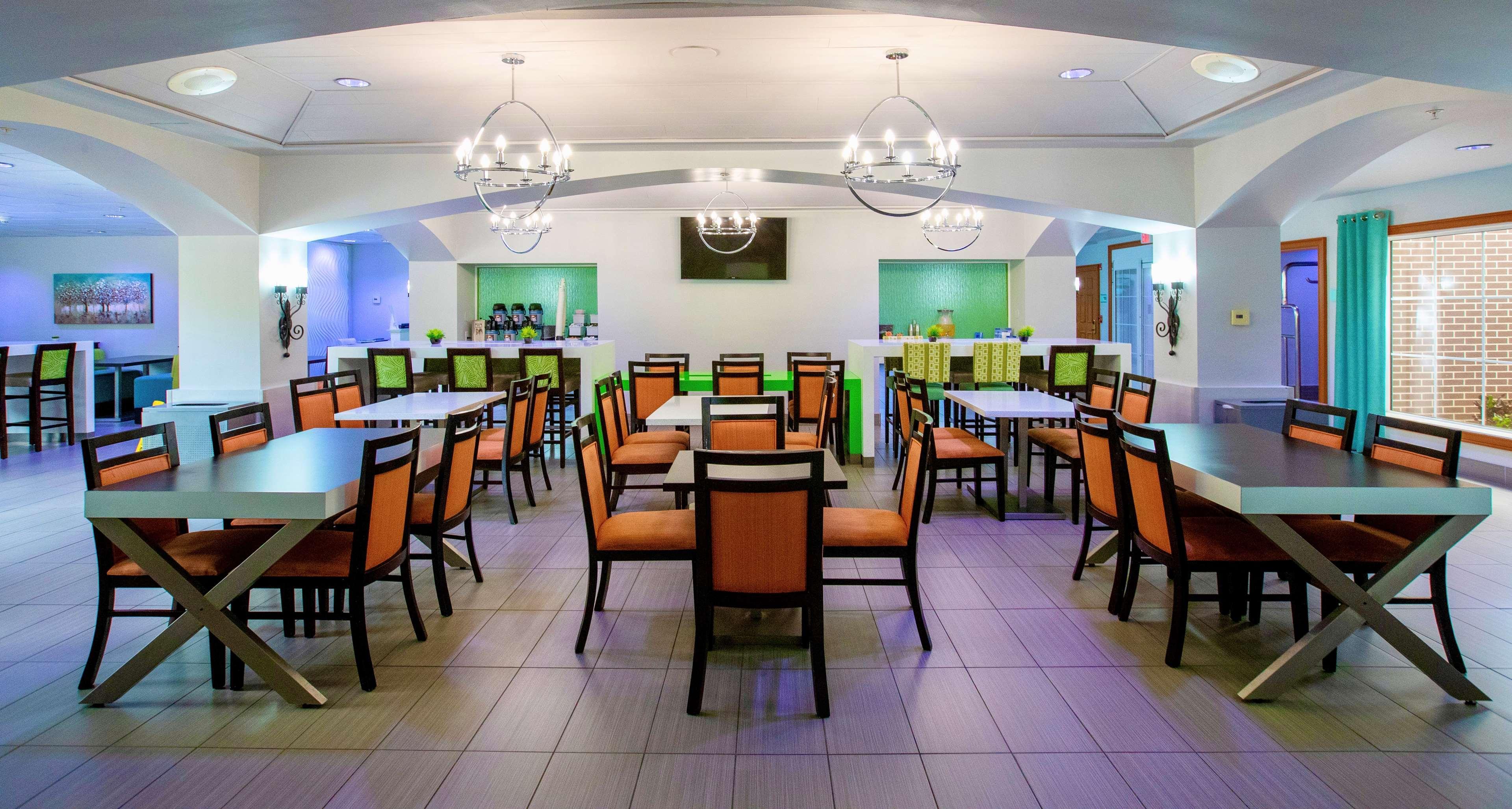 Best Western Plus Regency Inn And Conference Centre Abbotsford Exteriér fotografie